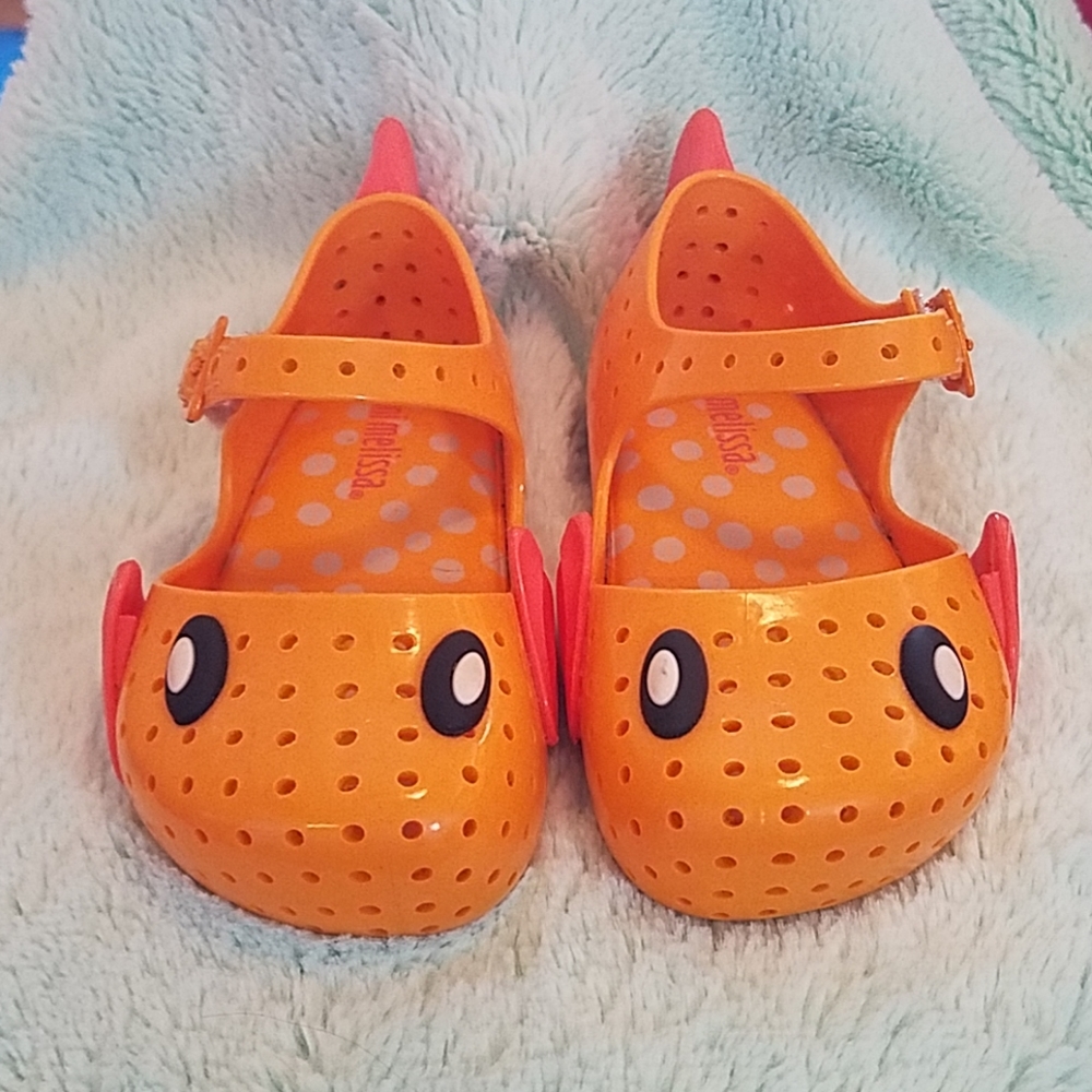 Mini Melissa fish sandals sz 6 US